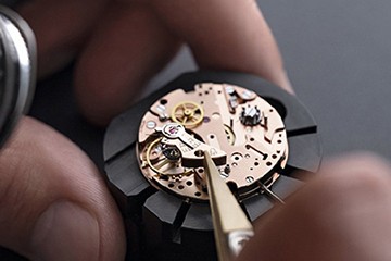 厦门江诗丹顿手表有水蒸气维修