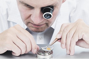 厦门江诗丹顿石英表为什么走停