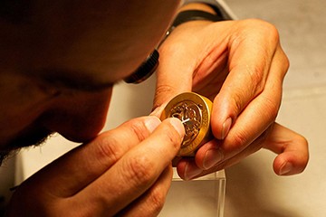 厦门江诗丹顿表进水维修